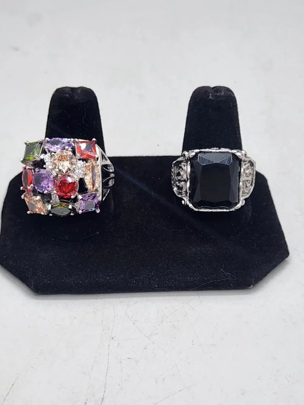 Lot of 4 Costume Jewelry Rings Rhinestones Fashion Bling Statement Adjustable